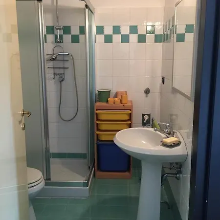 Sull'acqua Del Porto Antico Apartman *
